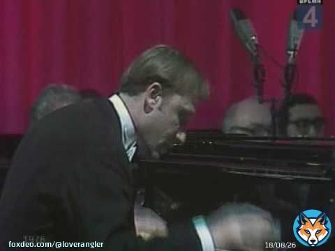 Сегодня 90 лет Родиону Константиновичу Щедрину , советскому и российскому композитору, пианисту.