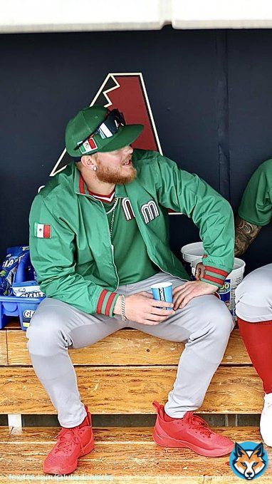 The Jordan Luka 1 meets the diamond. The baseball diamond. Mexico’s Alex Verdugo wearing the “For the Love” colorway pregame during the @WBCBaseball.