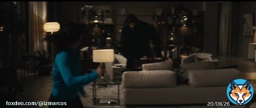 A Gale recebendo pela primeira vez a Liga&ccedil;&atilde;o do Ghostface e sendo atacada em seguida.  Se matarem a Gale eu quebro a tela de cinema.  #ScreamVI #Scream #PanicoVI #ScreamMovie