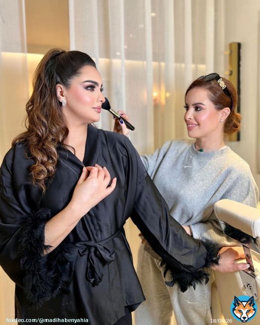 Collaboration with @makeup_artist_laila _ #nojoom_support #makeup_artist_laila #lailaamrani #tetouan #maroc #beautysalon #morocco #paris #dubai #makeup #influencerdigital #uae #influencer #fashion #styleblogger #makeupartist #instamakeup #makeuptutorial #makeupbride #دبي &lrm;#شي_إن&rlm;تصوير #ميكاپ #ميكاپ_عروس #ميكب_ناعم