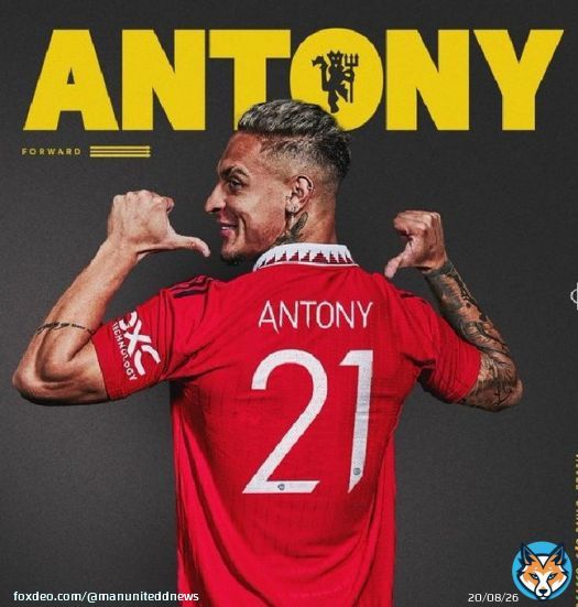 Anthony scores on his debut  #MUNARS #mufc