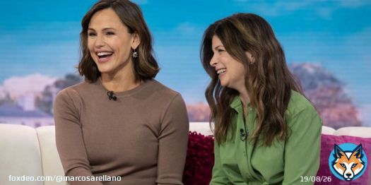 Jennifer Garner, Laura Dave on &lsquo;The Last Thing He Told Me&rsquo; series  via @TODAYshow