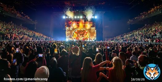 going thru some tour pictures, I love this one from Baltimore!! #L4L
