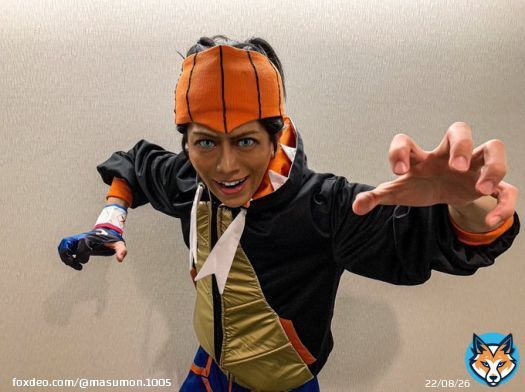 【コスプレ注意】  ポケモン:キバナ  初めてなのと、宅コスなので色々見逃してあげてね&hellip;！  #ポケモン剣盾 #ポケモンコスプレ #宅コス
