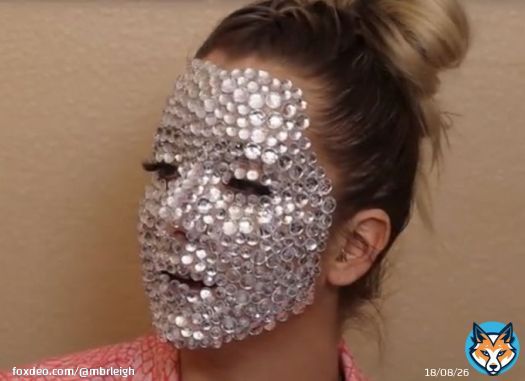 Jenna Marbles &lsquo;17 walked so Doja Cat Schiaparelli &lsquo;23 could run