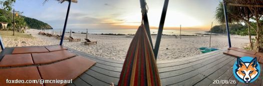 Last tweet from the Beaches of Koh Lanta. Krabi town for a few days! Ele visit next!