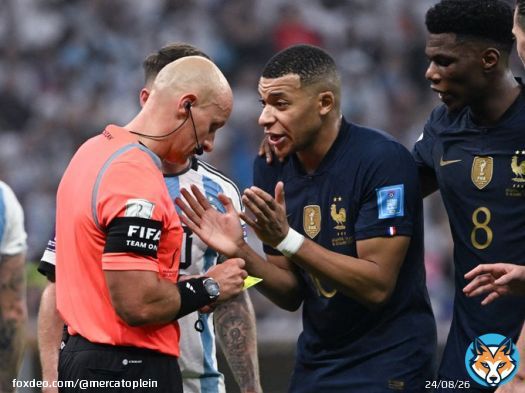 BREAKING ! La FIFA annonce qu'une p&eacute;tition recevant 45000 signatures permettrait de rejouer potentiellement la finale FRANCE-ARGENTINE !   Le nombre de plaintes li&eacute;es &agrave; l'arbitrage a fait r&eacute;fl&eacute;chir les instances du du football.  #rejouerlafinale #fraarg