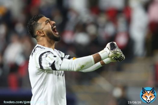 وكأني به يصرخ: شكرًا يا الله. عبدالله المعيوف الذي لم يتم اختياره مع (منتخب الوطن) في مونديال قطر وهو يقدم أجمل مواسمه لم ينكسر، بل أكد أنه أقوى من كل الظروف، فتجلى من جديد وقاد الهلال (سفير الوطن) إلى نهائي كأس العالم في أكبر إنجاز وطني؛ ليكتب صفحة جديدة من سيرة 'راعي المعروف'.