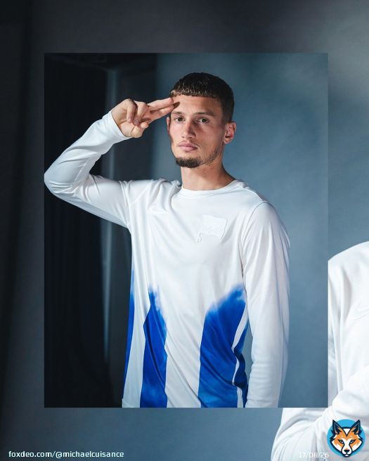 Das Prematch Shirt Nebel ist jetzt online erhältlich!  Ab Samstag könnt ihr das Prematch Shirt auch in den stationären Shops & im @Oly_Berlin bei #BSCULM kaufen. #HaHoHe