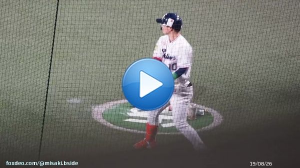 2022.10.23@神宮球場 日本シリーズ第2戦 代打おっくん 緊張もしてただろうけど、よっしゃあ！って言って打席に入っていったとき、楽しんでるな、って見ててニコニコしてしまった ナイスヒット！本当おっくんは笑顔をくれる選手です #奥村展征  #swallows