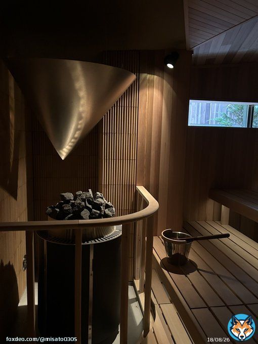渋谷SAUNAS！サウナ9つ、水風呂4つ、サウナで重低音が鳴り響いたり、雲みたいなミストが飛び出てきたり、 こんなサウナあったらいいなぁ〜って、一度は想像したことある想像をかるーくひとっ飛び ここが渋谷