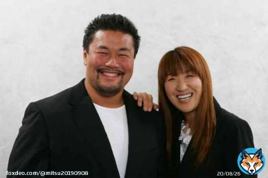 みちょぱの結婚がトレンドだけど『顔(雰囲気)が似ている夫婦はずっと仲良しで離婚しない』というジンクスがあると思っているので非常に微笑ましい。