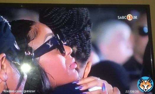 That Nadia Nakai and Kairo moment is enough to make anyone cry. #AKAMemorialservice