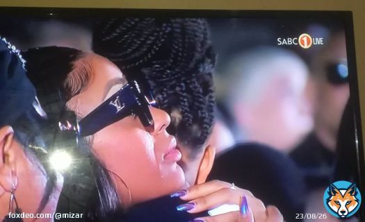 That Nadia Nakai and Kairo moment is enough to make anyone cry. #AKAMemorialservice