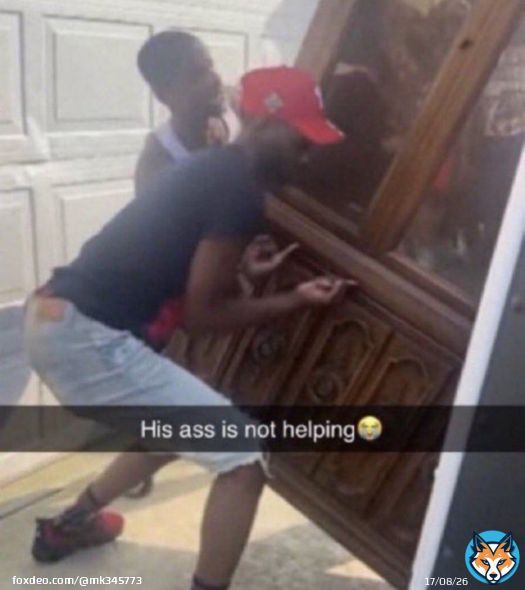 Jordan Henderson in this England team. #WALENG