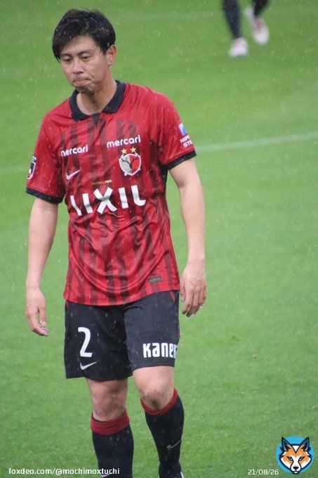 散々なJリーグ100試合目  完全に良いところを封じられた  安西が楽しくサッカーできれば自然と相手を圧倒できるはずなのだが&hellip; いまは思い悩みながらサッカーしている感じ  ふっきれてほしいな ただただ 圧倒する上下運動でサイドを駆け上がってほしい  #鹿島アントラーズ #安西幸輝