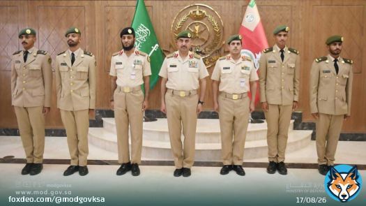 كلية الملك عبدالعزيز الحربية تُخرّج طلابها المبتعثين في الأكاديمية العسكرية بجمهورية باكستان الإسلامية، وذلك بحضور قائد الكلية اللواء الركن علي بن صالح الحضيف. #وزارة_الدفاع