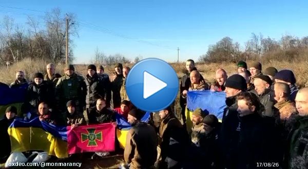 Сегодня состоялся успешный обмен пленными. Украина вернула домой 60 защитников.
