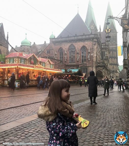 #NFT #NFTartist #NFTArt #NFTjapan #NFTcollectors #nftkids #Christmas   Have a wonderful Christmas with your family and friends  Frohe Weihnachten  #NFTCommunity