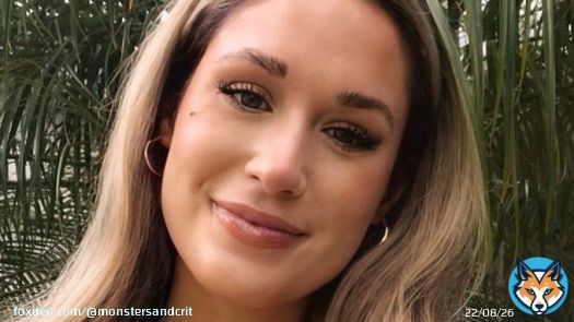 After years of hiding her body, The Bachelorette lead Rachel Recchia is opening up about her decision to get a breast reduction #TheBachelor #TheBachelorette #RachelRecchia