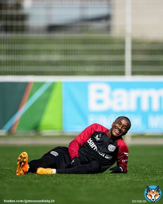 Having fun before @EuropaLeague  #M19
