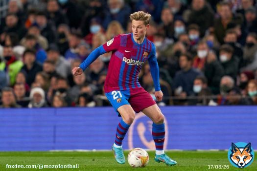 Frankie de Jong was 100% in his passing (37/37), dribbles attempted (2/2), accurate long balls (2/2) and aerial duels (1/1) in 74 minutes against Sevilla.   . #BarcaSevilla #Barca #FCBSEV