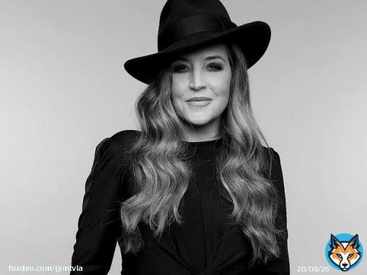 Fallece #LisaMariePresley a los 54 a&ntilde;os. La hija de Elvis y Priscilla Presley sufri&oacute; un ataque al coraz&oacute;n. QDEP