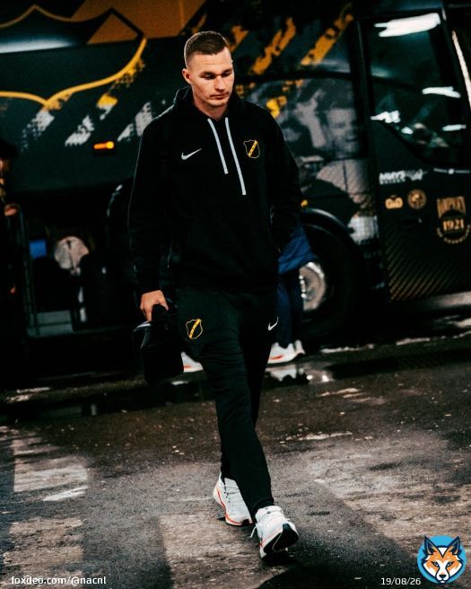 - ⵑ Scoor nu jouw trainings- en lifestyle-items met 35% korting bij Voetbalshop.  #NACpraat