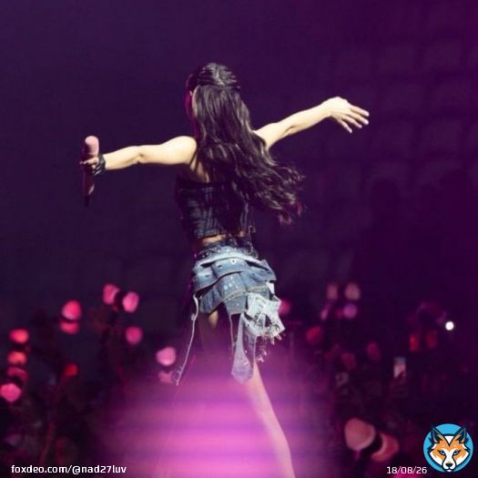 Lisa you deserve the best! Don&rsquo;t let other people step on your success! You&rsquo;re worth more baby!! We&rsquo;ll be with you by your side always love!!   LISA LEAVE YG #GetThatMoneyLISA  #FreeYourselfLisa