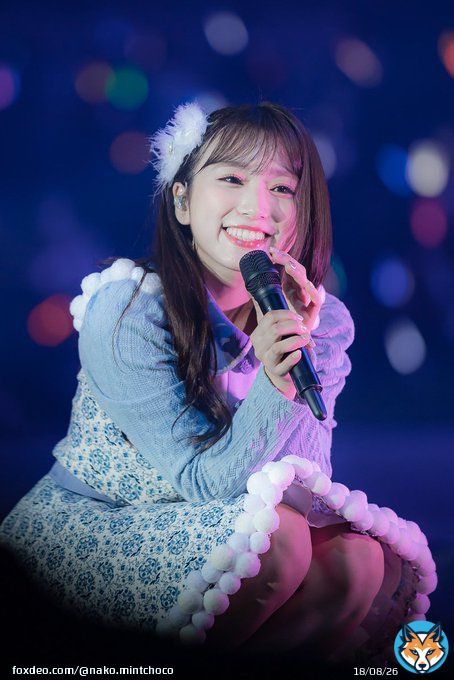 Nako BIG SMILE  She really enjoy the stage.   #矢吹奈子 #HKT48 #HKT11thLIVE