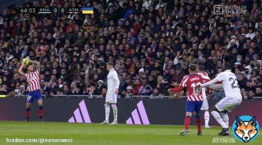 Athletic Madrid is one man down due to a red card. Corrrea #MadridDerby