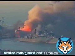 A Russian Ship burns at Port of Berdyansk! #хтивийпонеділок #Russia #StandWithUkraine️ #RussiaIsATerroristState #UkraineRussiaWar #UkraineWar #StopUkrainizacjiPolski #Russia #StandWithUkraine️