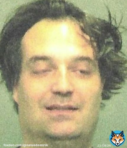 #BrianWalshe arrested May 9, 2018.  Ana with bruise on her face May 21, 2018.  12 days after Brian arrested by FBI, Ana who was harassed by art dealer he robbed, may have confronted him?  She posted #vulnerability on her pic.  #AnaWalsheMissing #AnaWalshe #truecrimecommunity