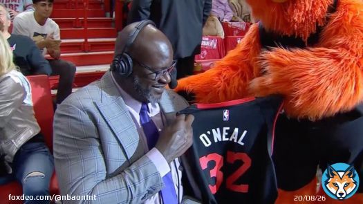 Reggie to Shaq: 'What is HEAT Culture?' Shaq: 'I'm gonna define it in three words: Discipline, Motivation, and Never Giving Up.'