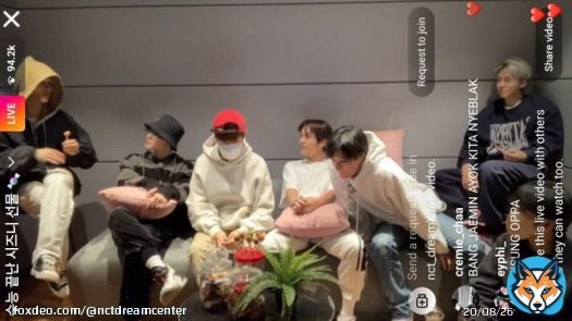 221117 NCT DREAM confirmed on IG Live that their Special Winter Mini Album & 'Candy' (H.O.T.) Remake will be released next month!  - Release date: 221219 - It was #CHENLE's idea/proposal to the company - First teaser on the beginning of December er  #NCTDREAM @NCTsmtown_DREAM