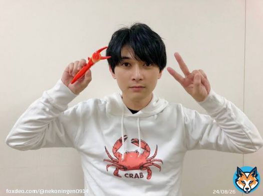 山崎賢人＆広瀬すず、中川大志＆橋本環奈と仲良し俳優たちの熱愛報道が続く中、カニの気配しかない吉沢亮は一生カニ沢亮でいてほしいし、むきむきみっちゃんと付き合っていてほしい