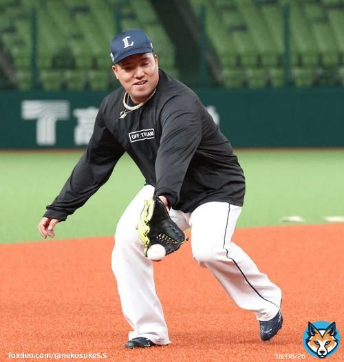 【西武】山川穂高スタメンに名連ねるも下半身の張りで出場せず　直前にはベンチ前で素振り  ＞試合後、松井稼頭央監督（47）は下半身に強い張りがあったことを明かした。