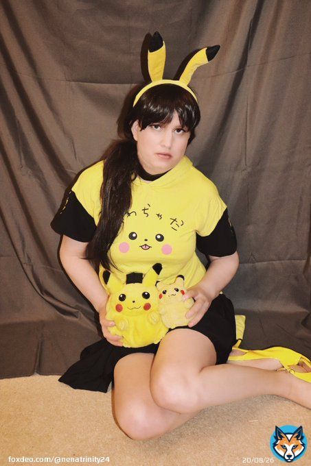 The three evolutions of Pikachu.  Models: me, Squeakachu and Pikachu Photographer: @robotpinemarten &bull; &bull; &bull; #cosplay #pikachu #pokemon #ポケモン #ポケモンコスプレ