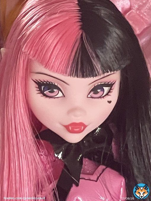 I&rsquo;m a proud supporter of the g3 ghouls with pencil thin eyebrows propaganda!!!