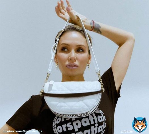 Ляйсан Утяшева рассказала, чему научил ее дед из Башкирии   Бывшая российская гимнастка и телеведущая Ляйсан Утяшева рассказала, кто в детстве учил ее водить машину в Башкирии. Об этом она сообщила сегодня, 7 января.    #башкирия #башкортостан