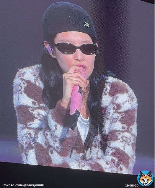 230115 #JENNIE at BORN PINK HONGKONG Soundcheck Day 3 - JENNIE BDAY PARTY IN HK