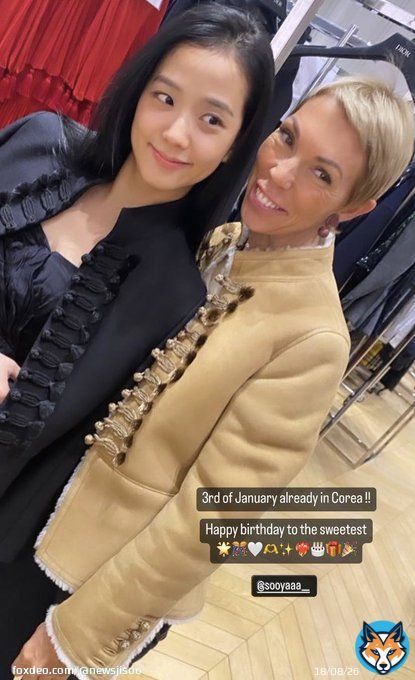Matilde Favier updated on instagram story with JISOO.   HAPPY BIRTHDAY JISOO #ShiningStarJISOODay #간판올리고_문열어라_지수_생일이다