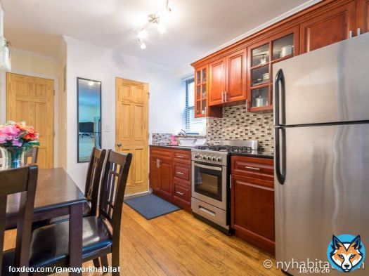 Here&rsquo;s a Big Apple find, a furnished one-bedroom apartment with monthly rent.    Check out the details here:  or DM us for more info.  #realestate #nyc #EastVillage #Manhattan