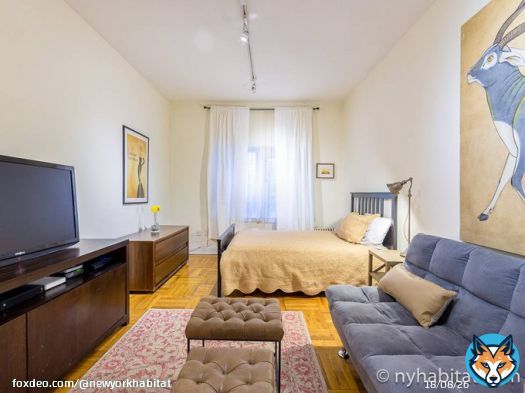 New York Apartment Discount!    Save $150 off the agency fees on this furnished Studio Apartment Rental in #UpperEastSide, Manhattan!     Check out the details below  or DM us for information.    #NYCApartments #RealEstate