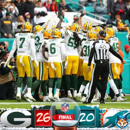 The @packers get their third straight W to keep their playoff hopes alive! #GBvsMIA