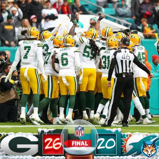 The @packers get their third straight W to keep their playoff hopes alive! #GBvsMIA
