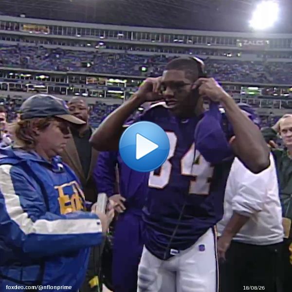 Nothing goes together on Thanksgiving like @RandyMoss and John Madden.   Iconic.   (via @NFLFilms)
