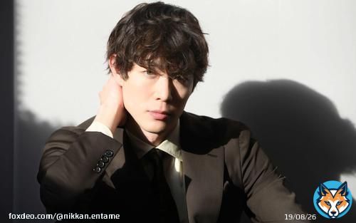 俳優 #宮沢氷魚（@MiyazawaHio）のロングインタビューです。  映画「エゴイスト」と出会ったことで自身の中でつかんだ感覚、子どものころからの芸能界の印象の変化、これからの動きなどたっぷりと語ってもらいました。 @egoist_movie