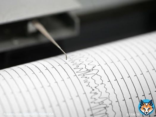 #ALERT  Indian plate moving 5 cm yearly, raising possibility of earthquakes: NGRI  Indian tectonic plate is moving about 5 cm every year, leading to accumulation of stress along the Himalayas & increasing the possibility of major seismic events