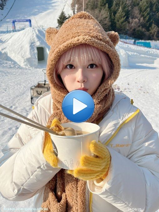 ／ 2/24(金) 20:00〜 NiziU Official YouTubeにて 「NiziU's Winter Story」第2話を配信中 ＼  NiziU's Winter Story EP2   #NiziU #ニジュー #니쥬 #WithU  #NiziUs_WinterStory